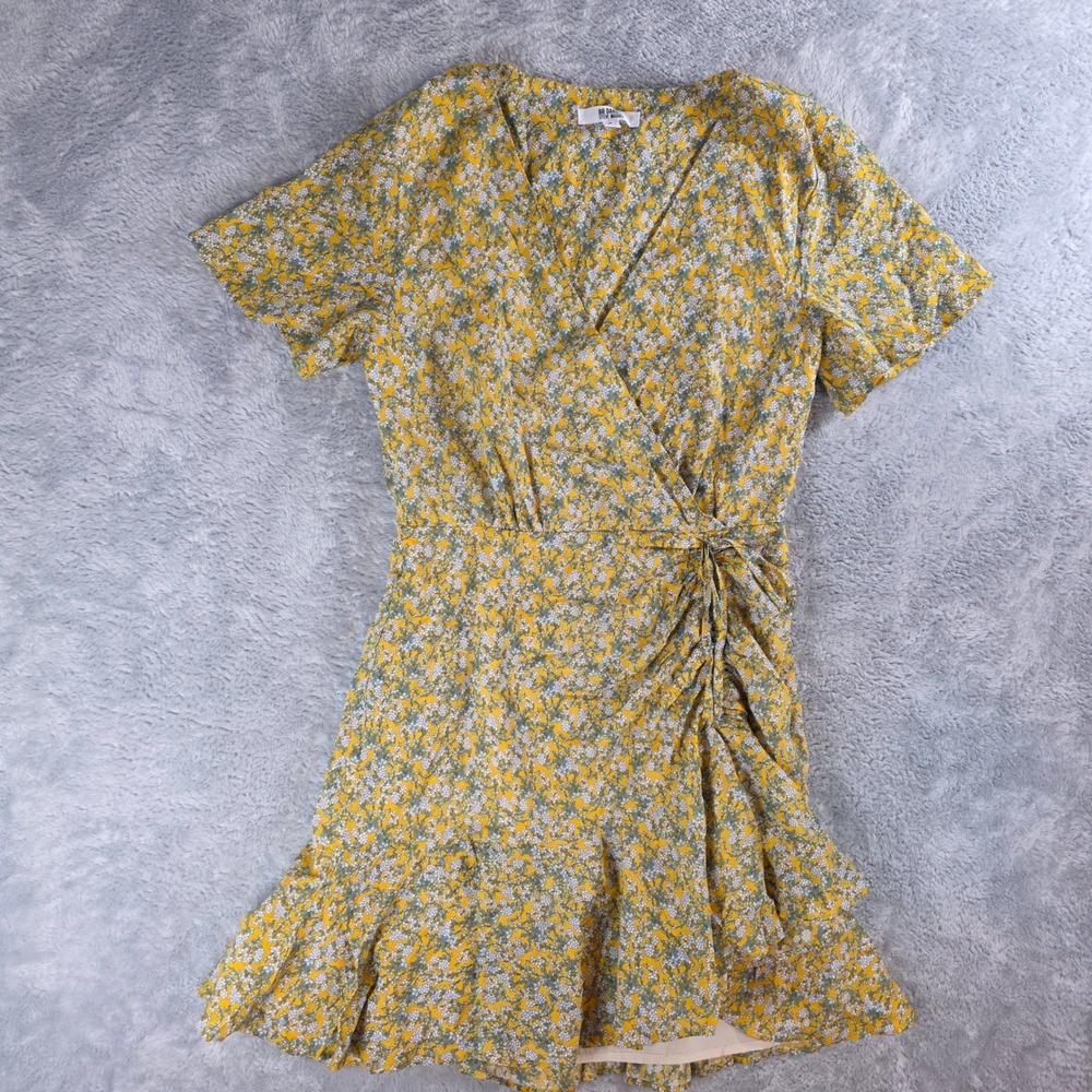 BB Dakota Women Small Yellow Floral Wrap Mini Dress Ruffle Short Sleeve